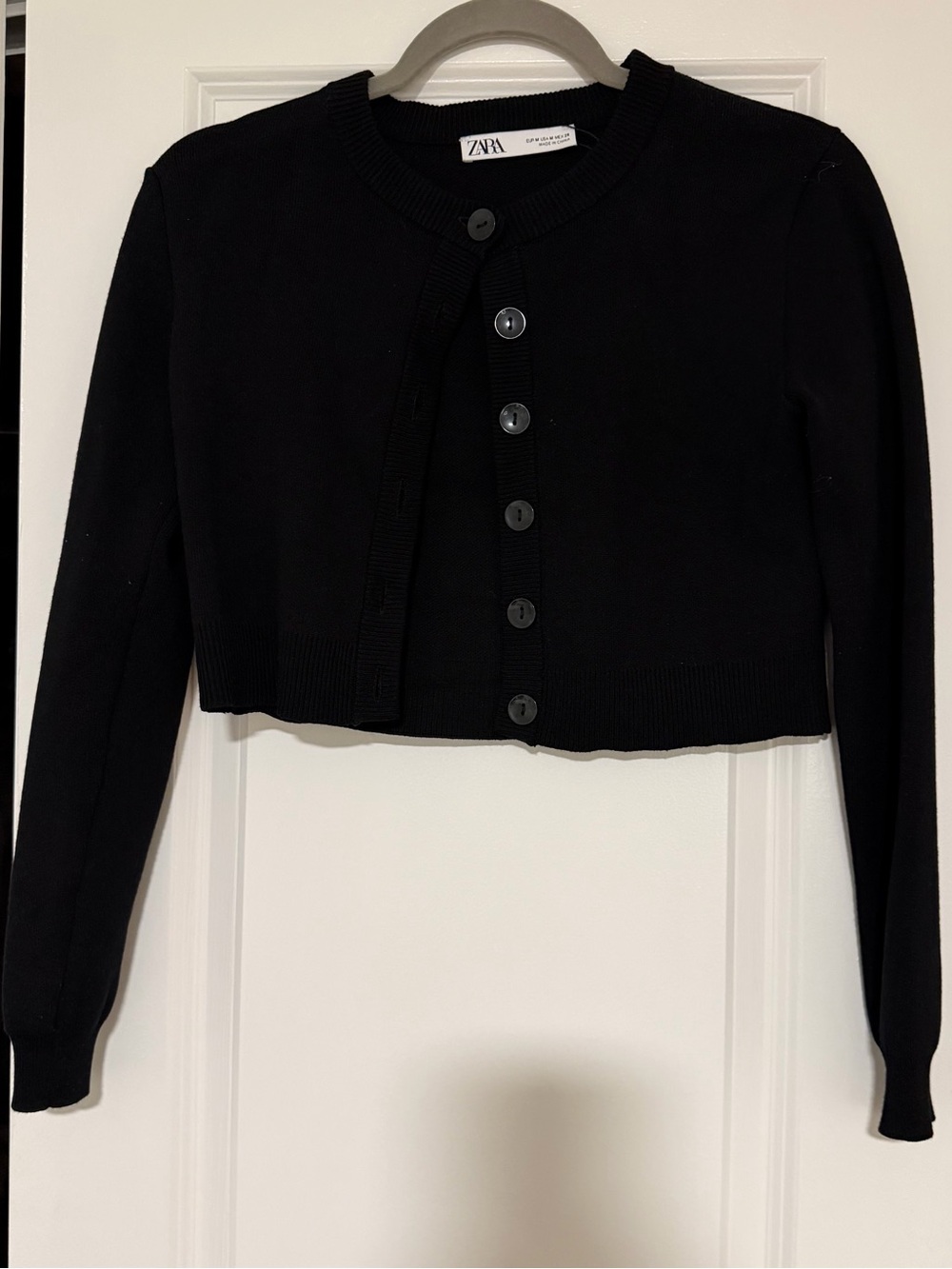 New black cropped Zara cardigan - Picture 2 of 4